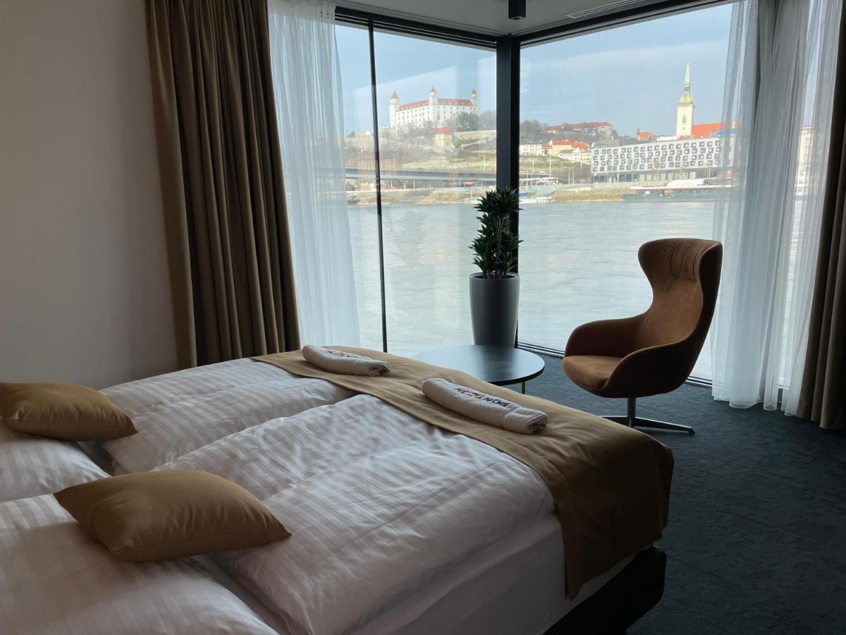 Ponton Rooms Bratislava Extérieur photo